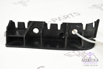 Кронштейн крепления заднего бампера (верхний) правый