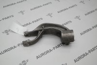 Кронштейн амортизационной стойки левый