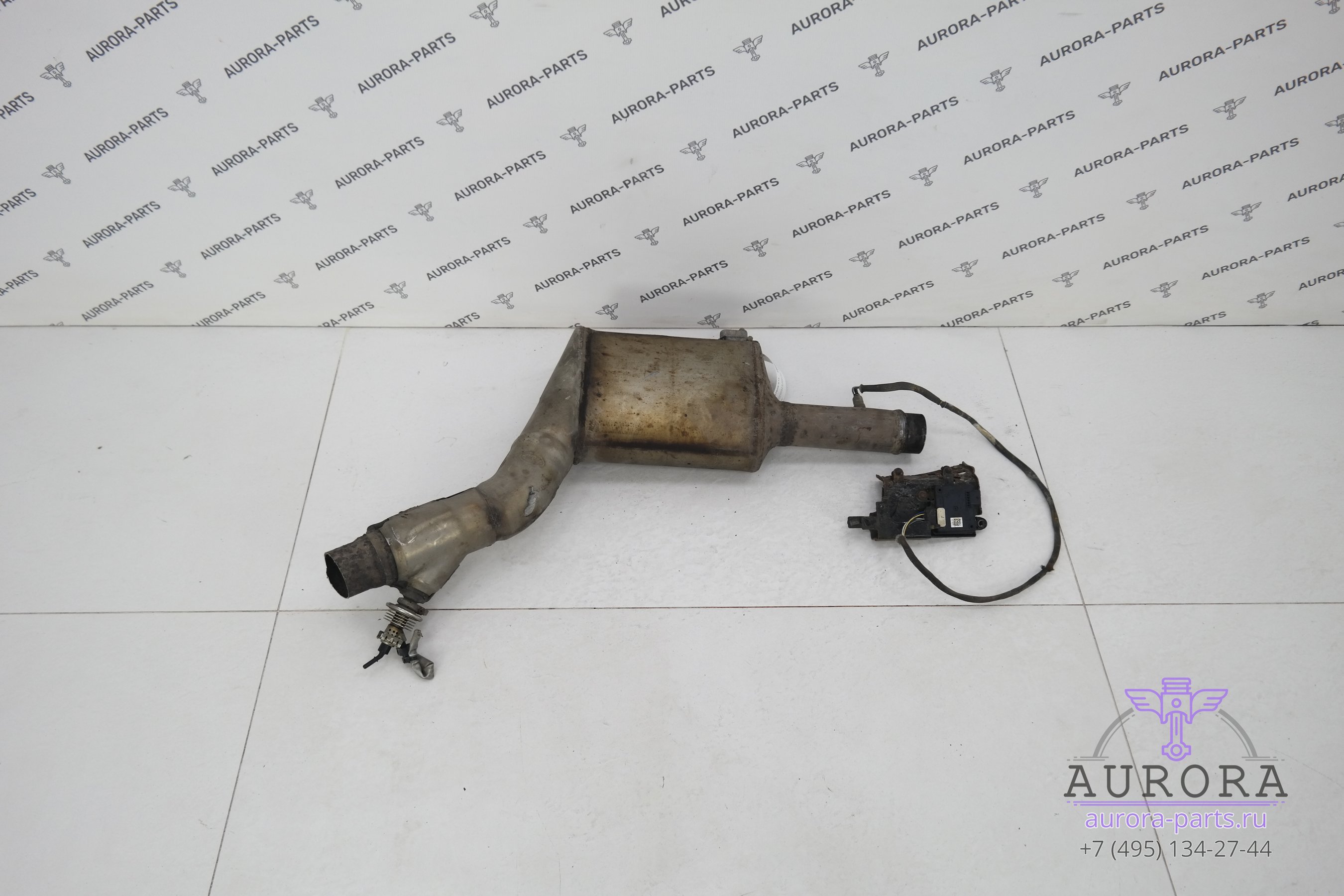 Катализатор 4.4L DOHC DITC V8 Diesel