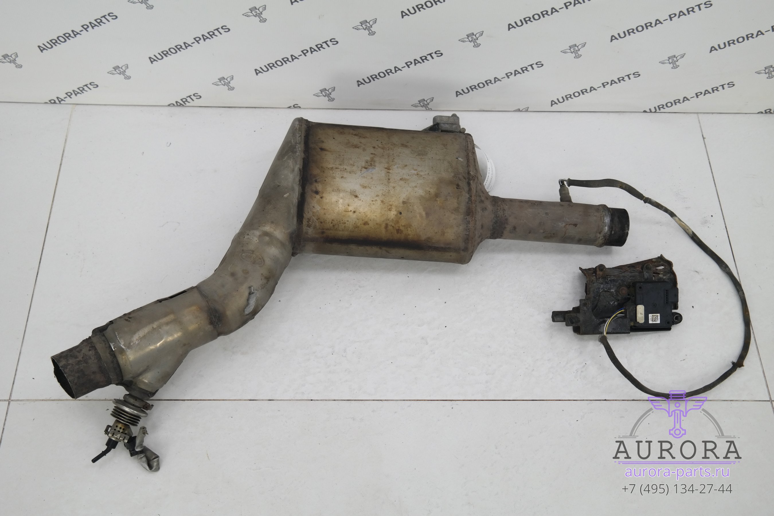 Катализатор 4.4L DOHC DITC V8 Diesel