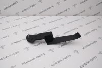 Накладка крышки багажника левая 