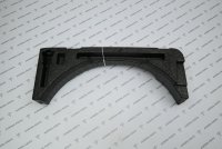 Уплотнитель ниши запасного колеса правый