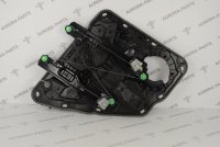 Стеклоподъемник задней двери с дверным щитом без электромотора правый