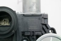Моторчик стеклоподъемника задней двери левый