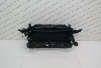 Кассета радиаторов в сборе с передней панелью (рест.) 4.2TDi