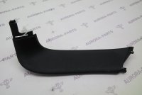 Обшивка крышки багажника верхняя правая 