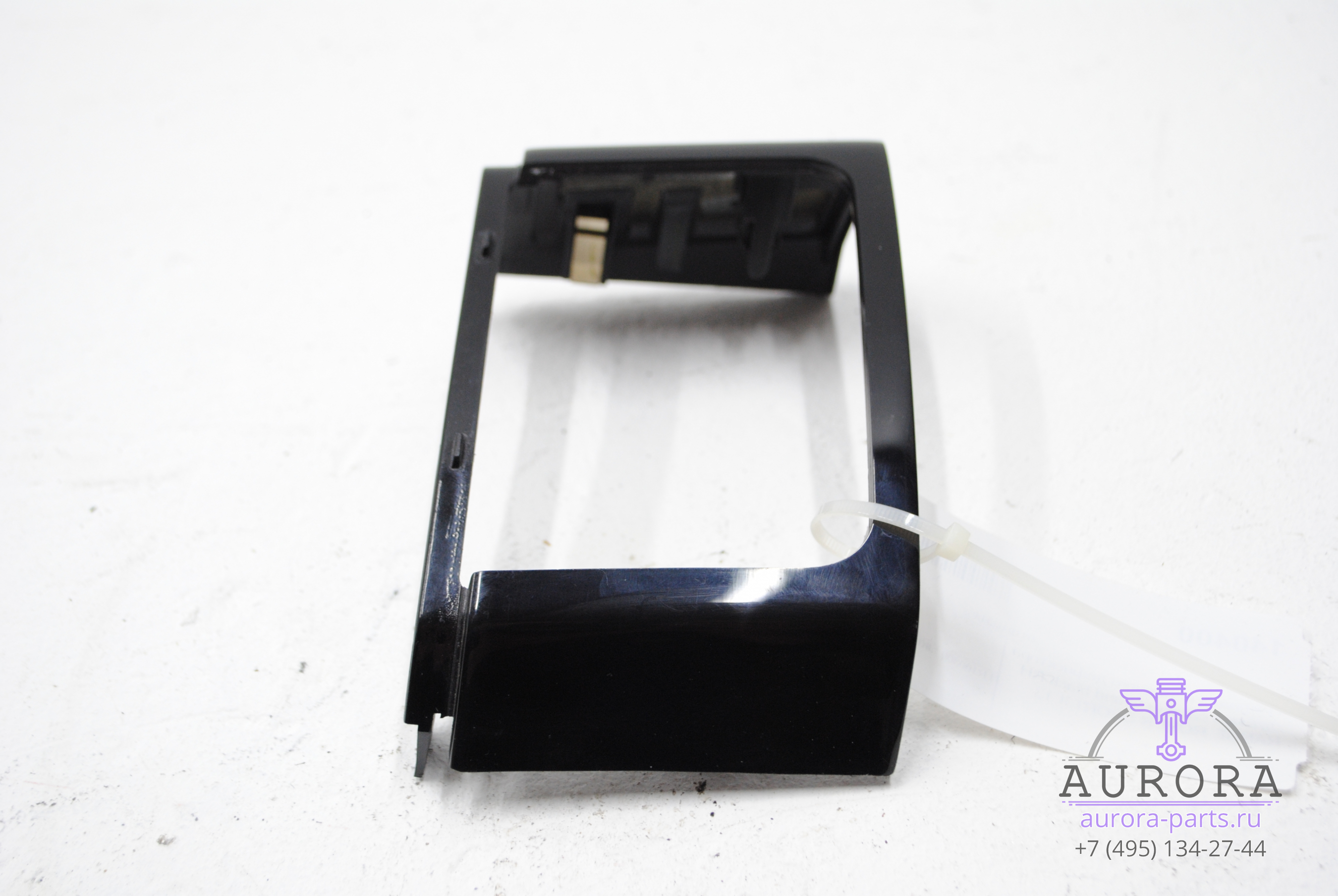 Накладка переднего дефлектора отделка салона Grand black правая 
