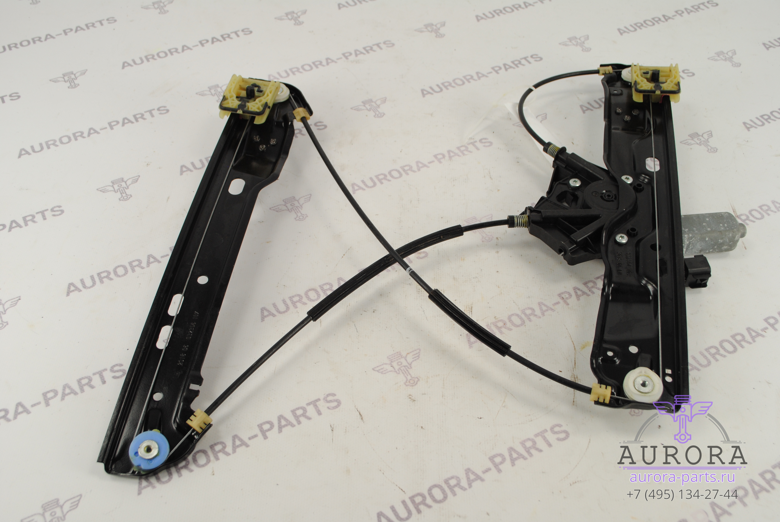 Стеклоподъемник с электромотором  передней двери левый