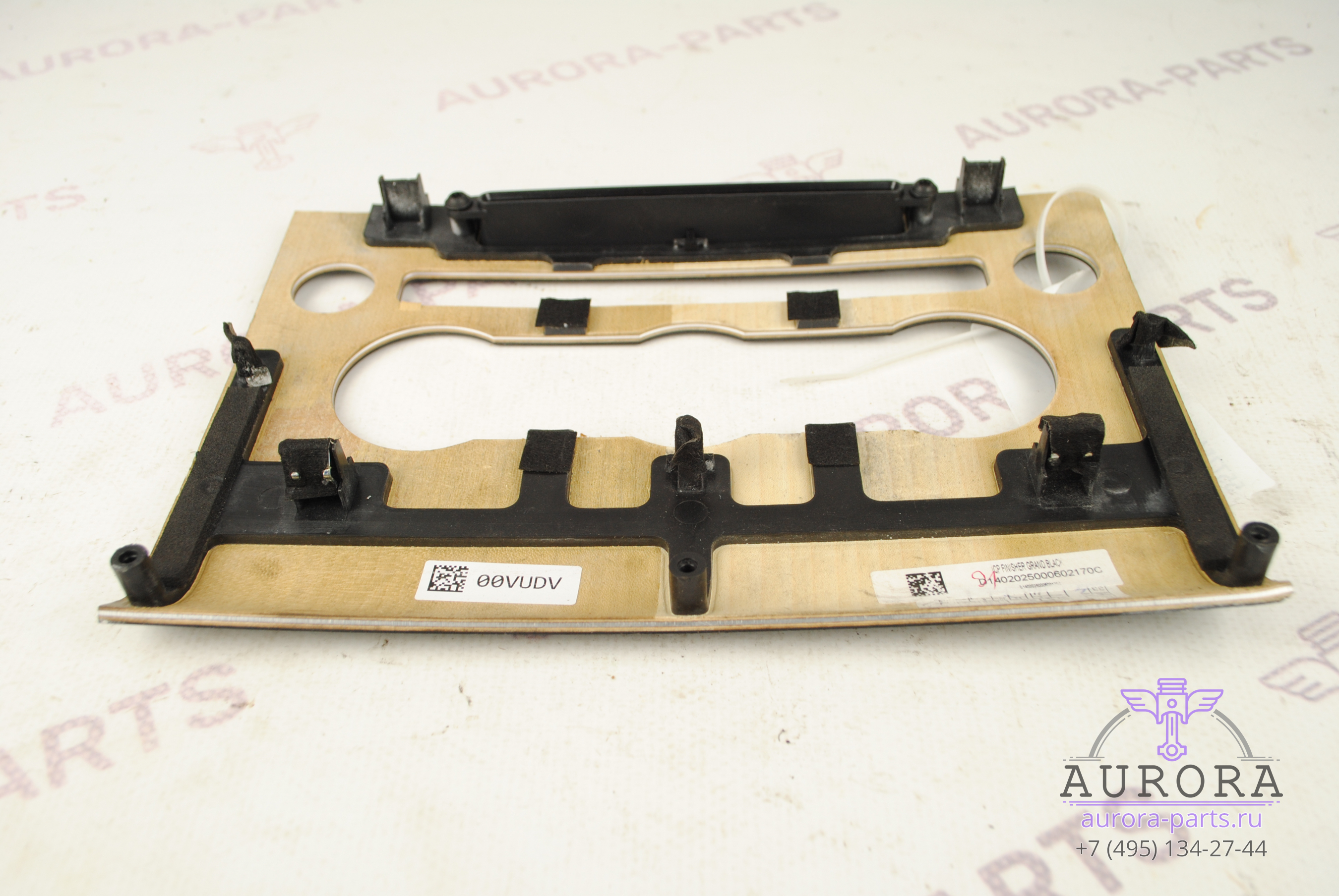 Накладка на блок управления климатконтролем (Дерево)