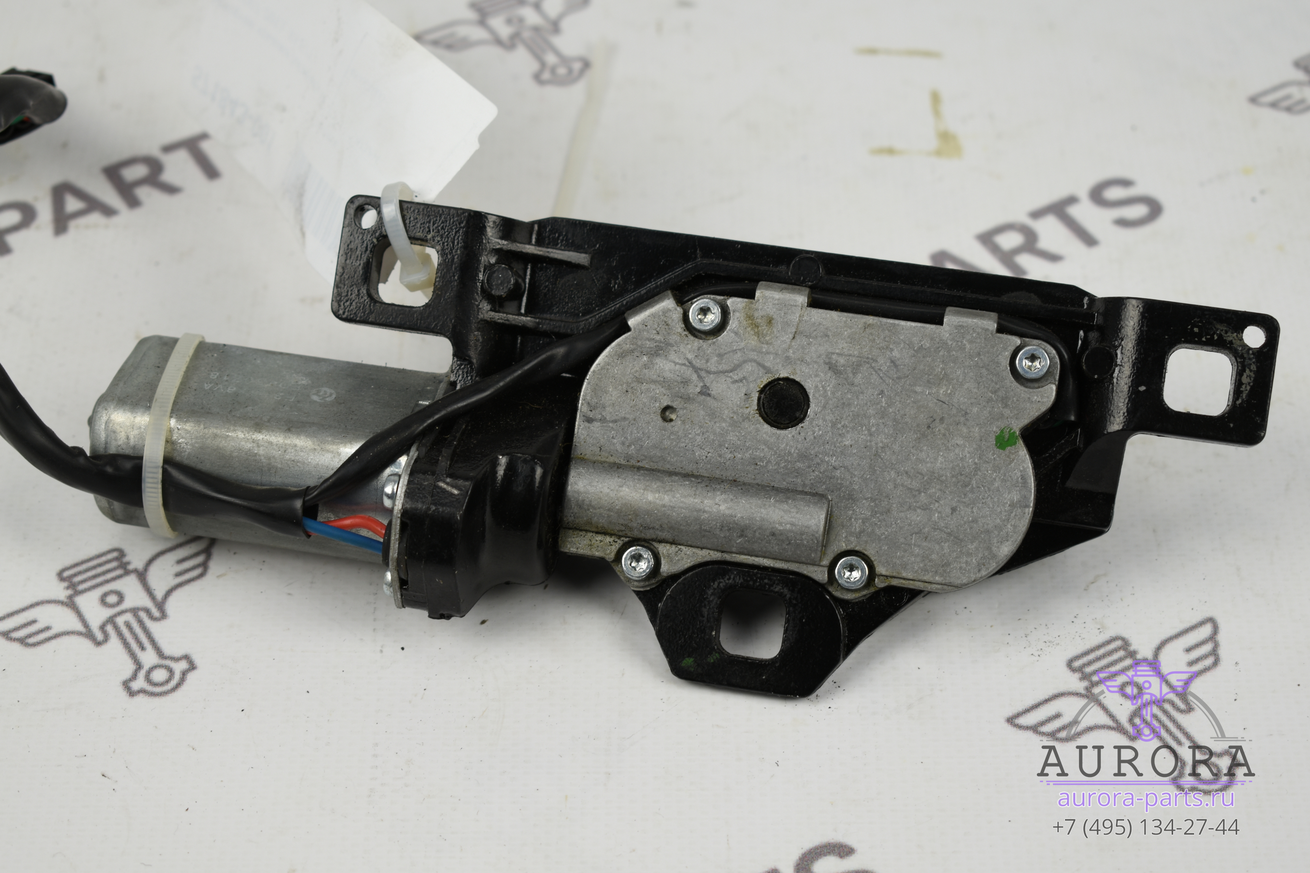 моторчик крышки багажника