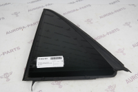 Форточка задней двери (тонированное AS3) левый