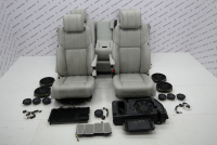 Комплект сидений белая кожа (перфорация, вентиляция массаж) + комплект Аудиосистемы Super Premium 2500 Вт.