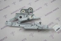 Петля капота правая 