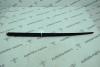 Планка водостока лобового стекла левый