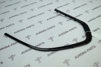 Молдинг заднего стекла кузова правый 