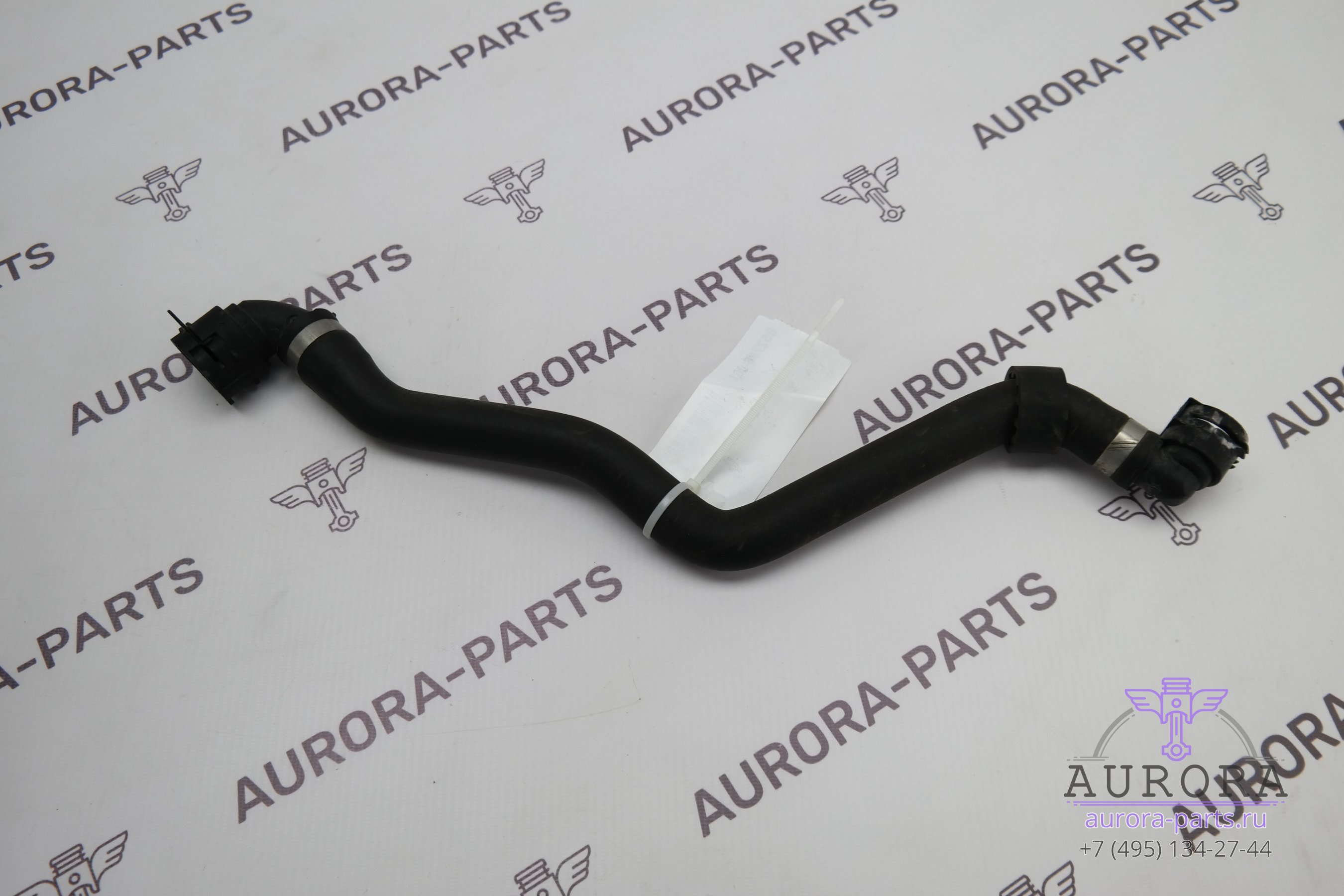 Патрубок системы охлаждения