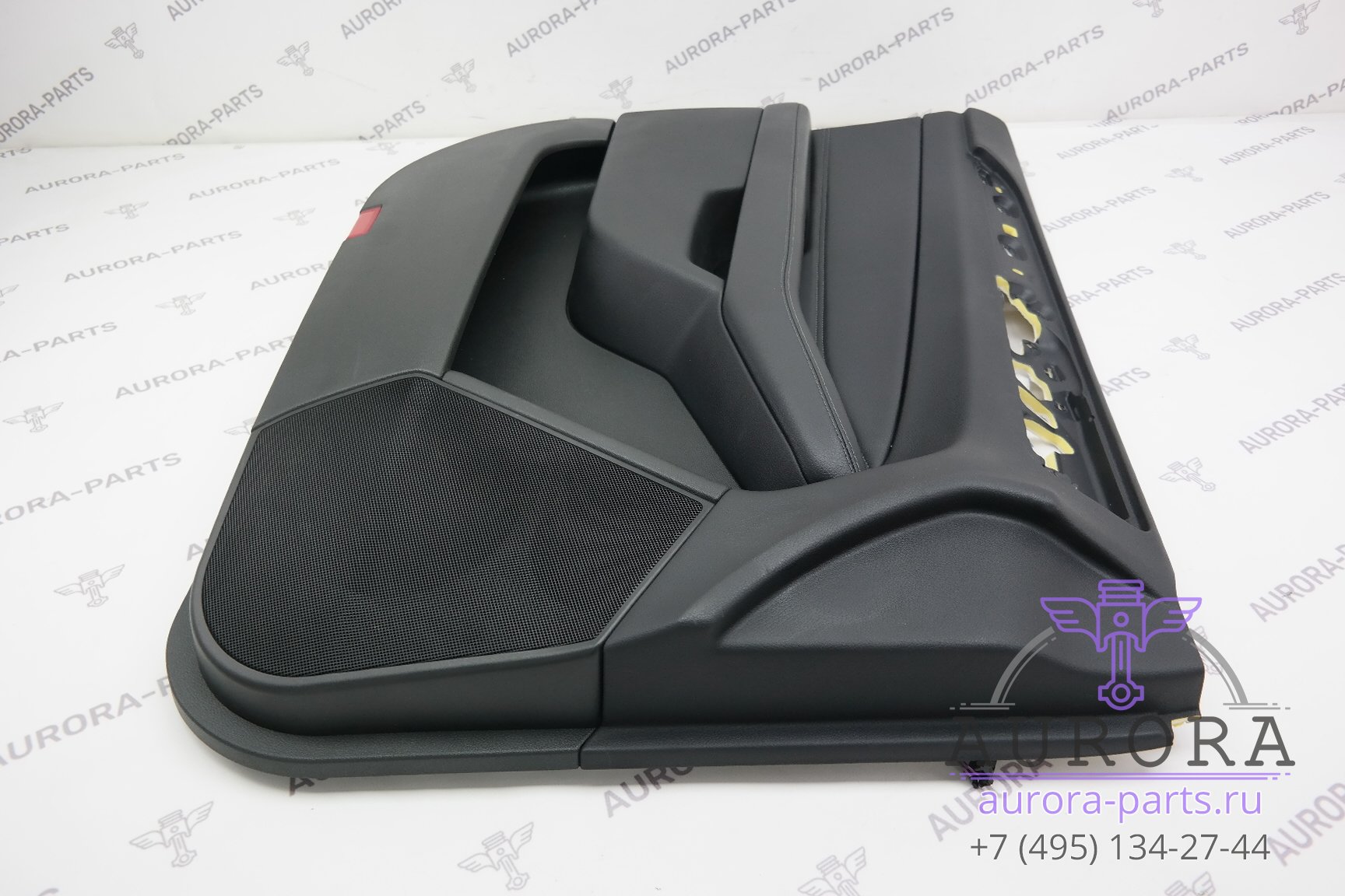 Обшивка, карта передней двери (С праворукого авто, Англия) левый