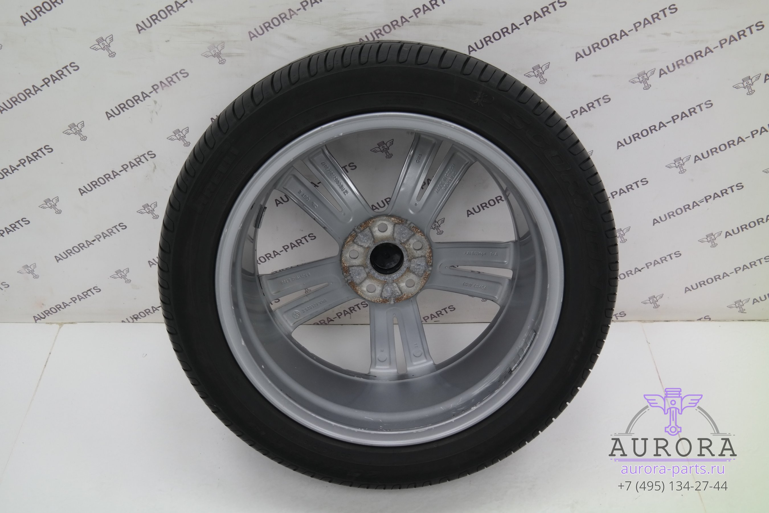 Литые диски R19 8.5Jx19H2 ET38 с резиной Pirelli Scorpion Verde