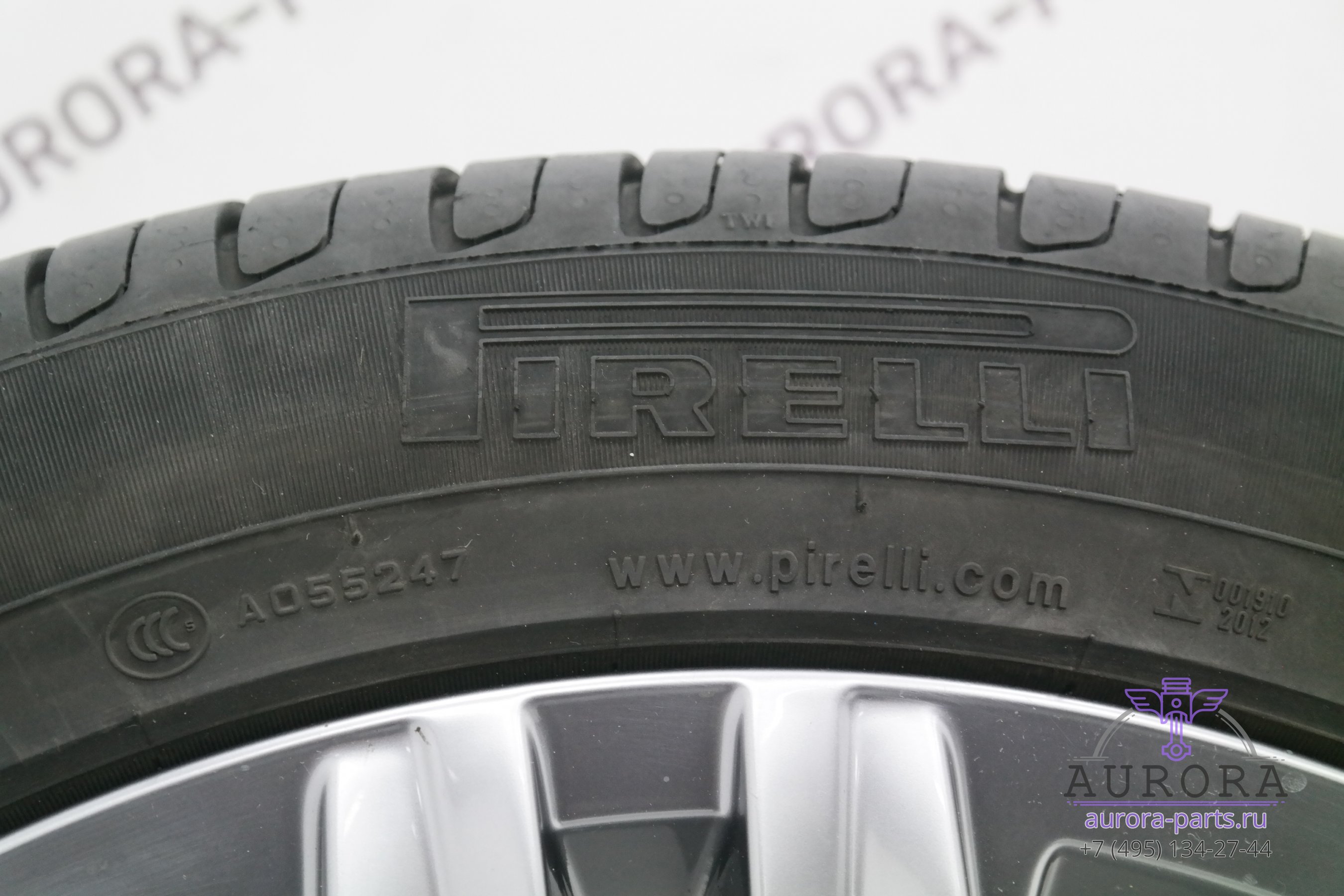Литые диски R19 8.5Jx19H2 ET38 с резиной Pirelli Scorpion Verde