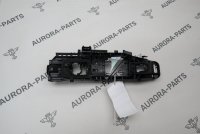 Опорная скоба ручки двери левый