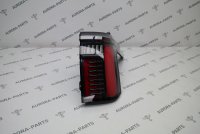 Фонарь задний правый  (с дефектом, паян уголок)